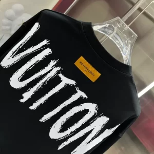 Louis Vuitton Sweatshirt - HL65