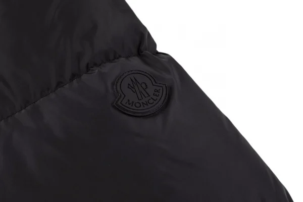 Moncler Jacket - MK60