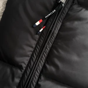 Moncler Jacket - MK34